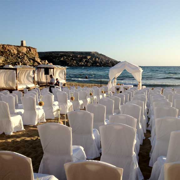 Wanderlust Can Help You Plan Your Wedding